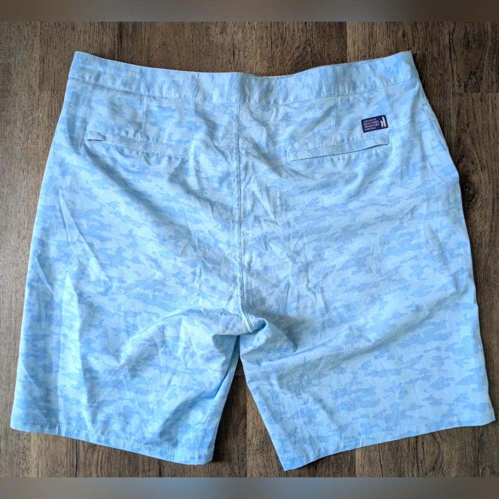 johnnie-O No Man Left Behind Camo Hybrid Shorts Sz 38 - Picture 4 of 6